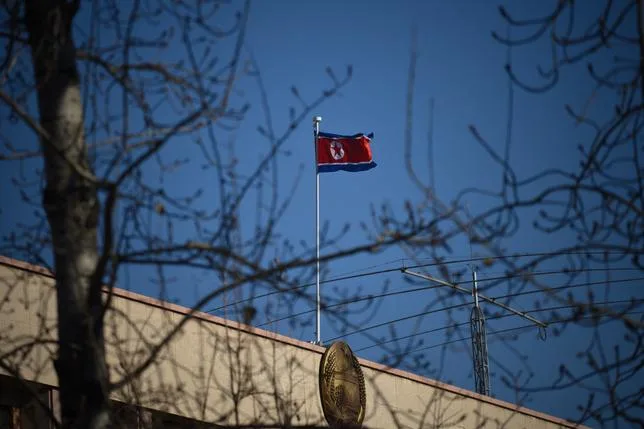 UNE PRISON SECRÈTE SOUTERRAINE SERAIT CACHÉE SOUS L’AMBASSADE DE CORÉE DU NORD À PÉKIN