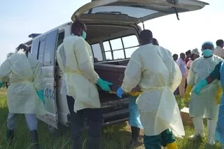 EBOLA EN RDC : 3 500 DÉCÈS RECENSÉS MAIS L’OMS VOIT DES « SIGNES ENCOURAGEANTS » DANS LA LUTTE CONTRE L’ÉPIDÉMIE