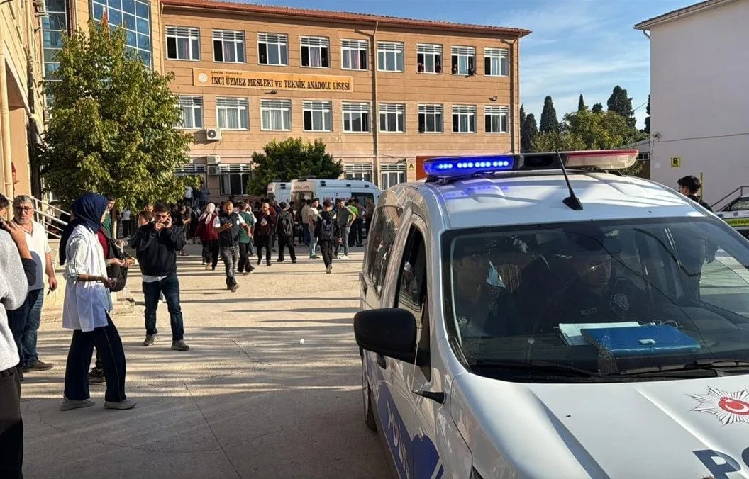 TURQUIE : HUIT BLESSÉS DANS UNE FUSILLADE DEVANT UNE ÉCOLE, LE SUSPECT INTERPELLÉ