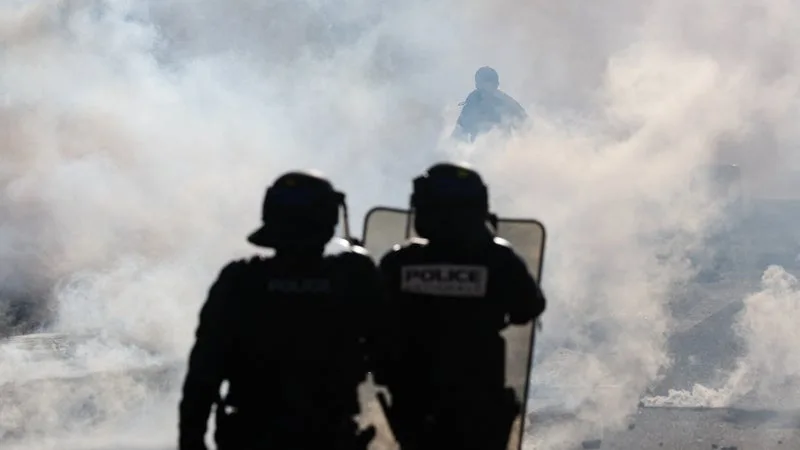 MOBILISATION LYCÉENNE: DEUX JEUNES CONDAMNÉS À DE LA PRISON AVEC SURSIS POUR DES VIOLENCES CONTRE LES FORCES DE L’ORDRE À BELFORT