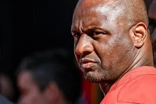 « C’EST UN MANQUE DE RESPECT » : LE COUP DE GUEULE DE PATRICK VIEIRA APRÈS SÉNÉGAL – COMORES