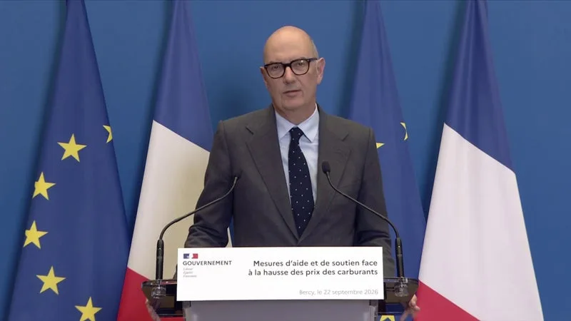 JUSQU’À 2.035 EUROS DE REVENUS POUR TOUCHER LES 100 EUROS, LE PLAFOND DE LA PRIME EMPLOYEUR REMONTÉ À 1.000 EUROS… LE GOUVERNEMENT ÉLARGIT SES AIDES AU CARBURANT À 5,5 MILLIONS DE PERSONNES