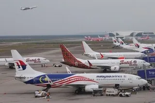 VICTIME D’UNE CRISE D’ASTHME EN PLEIN VOL, UN PASSAGER MEURT DANS L’AVION