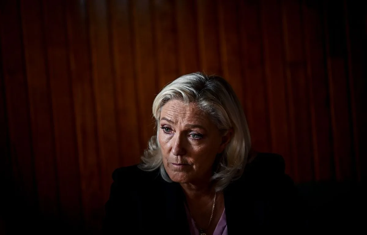 LA RUSSIE NE PEUT « ESPÉRER DICTER DIRECTEMENT OU INDIRECTEMENT LA POLITIQUE » DE LA FRANCE, SELON LE PEN ET BARDELLA