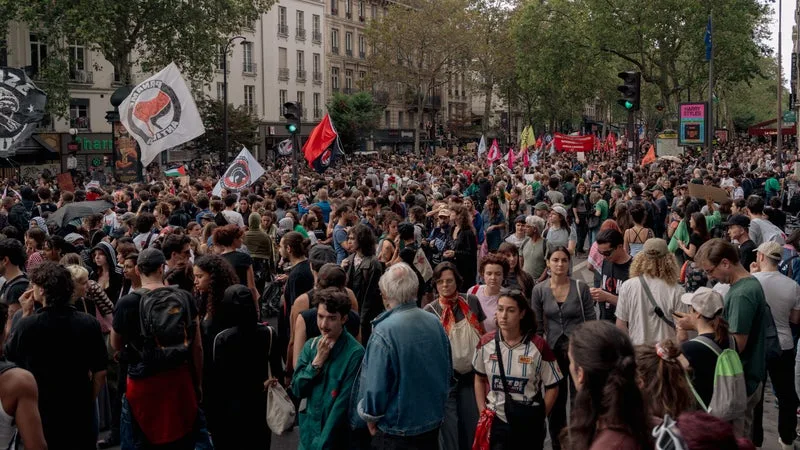 LOI SUR LA PRÉSOMPTION D’USAGE DES ARMES : PRÈS DE 50.000 PERSONNES ONT DÉFILÉ PARTOUT EN FRANCE