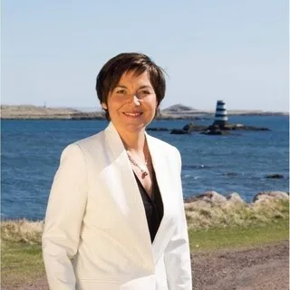 ENTRETIEN. « SAINT-PIERRE-ET-MIQUELON EST UNE SOLUTION POUR LA FRANCE », DÉFEND L’ANCIENNE MINISTRE ANNICK GIRARDIN
