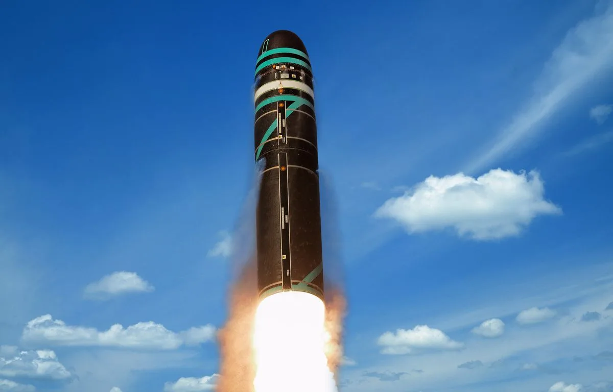 DISSUASION : LA FRANCE VA PROCÉDER À UN TIR DE MISSILE BALISTIQUE M51 DEPUIS UN SOUS-MARIN NUCLÉAIRE