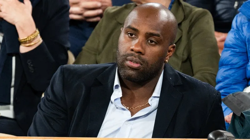 « JE REFUSE QU’ON FASSE LE PROCÈS DE TOUTE UNE GÉNÉRATION »: TEDDY RINER PREND LA PAROLE SUR LE MOUVEMENT DE COLÈRE DES LYCÉENS