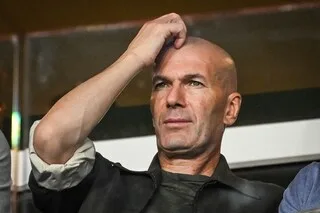 LISTE DE ZINÉDINE ZIDANE. DU NEUF OU DE LA CONTINUITÉ : QUELLE MÉTHODE POUR LES NOUVEAUX SÉLECTIONNEURS DES BLEUS ?