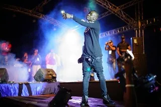 VICTIME D’UN MALAISE, LE MUSICIEN MALIEN SIDIKI DIABATÉ REPORTE SON CONCERT À PARIS