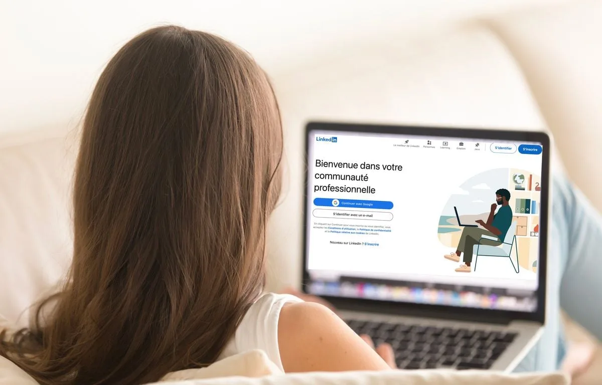 LE COMBAT DE TARA HEUZÉ-SARMINI, CONDAMNÉE POUR AVOIR AFFICHÉ LES INSULTES SEXISTES D’UN CONTACT SUR LINKEDIN