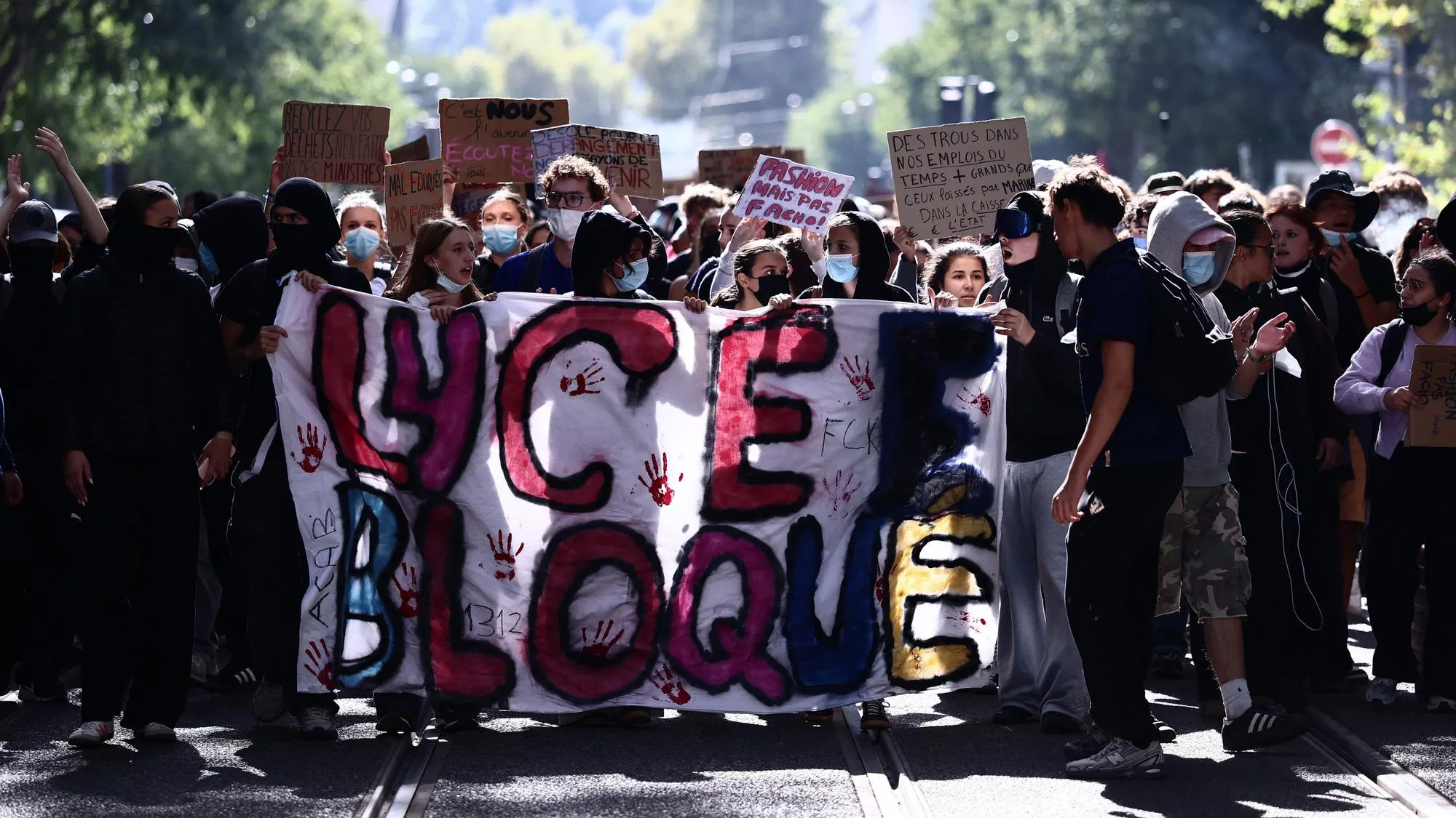MOUVEMENT LYCÉEN : PLUS D’UN TIERS DES LYCÉES D’ÎLE-DE-FRANCE RESTERONT FERMÉS LUNDI