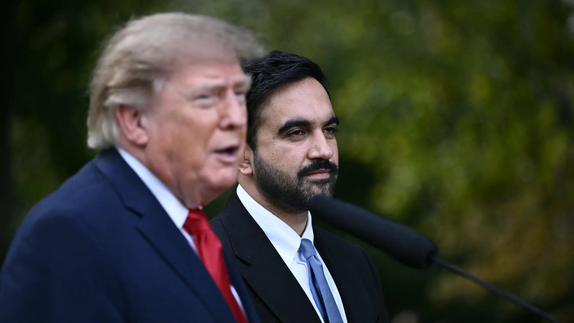 DEVANT DONALD TRUMP, ZOHRAN MAMDANI S’EST FENDU D’UNE PIQUE SUR LA LIBERTÉ DE LA PRESSE