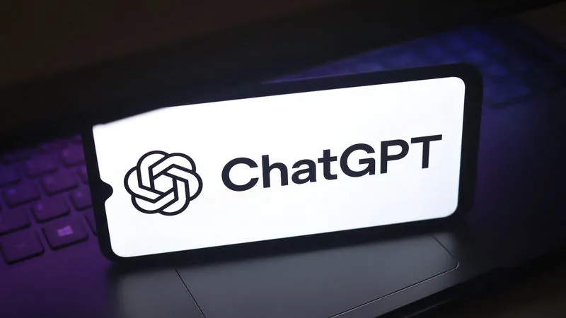 GUERRE EN UKRAINE, CONFLIT ENTRE LES ÉTATS-UNIS ET L’IRAN: OPENAI A BANNI DES COMPTES QUI ONT UTILISÉ CHATGPT POUR DES OPÉRATIONS D’INFLUENCE