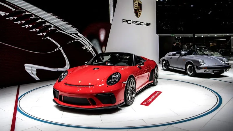 « LA VALEUR AVANT LE VOLUME » POUR REDRESSER SA RENTABILITÉ: PORSCHE VEUT RÉDUIRE SA PRODUCTION À MOINS DE 200.000 VÉHICULES PAR AN MAIS LES VENDRE 20% PLUS CHERS