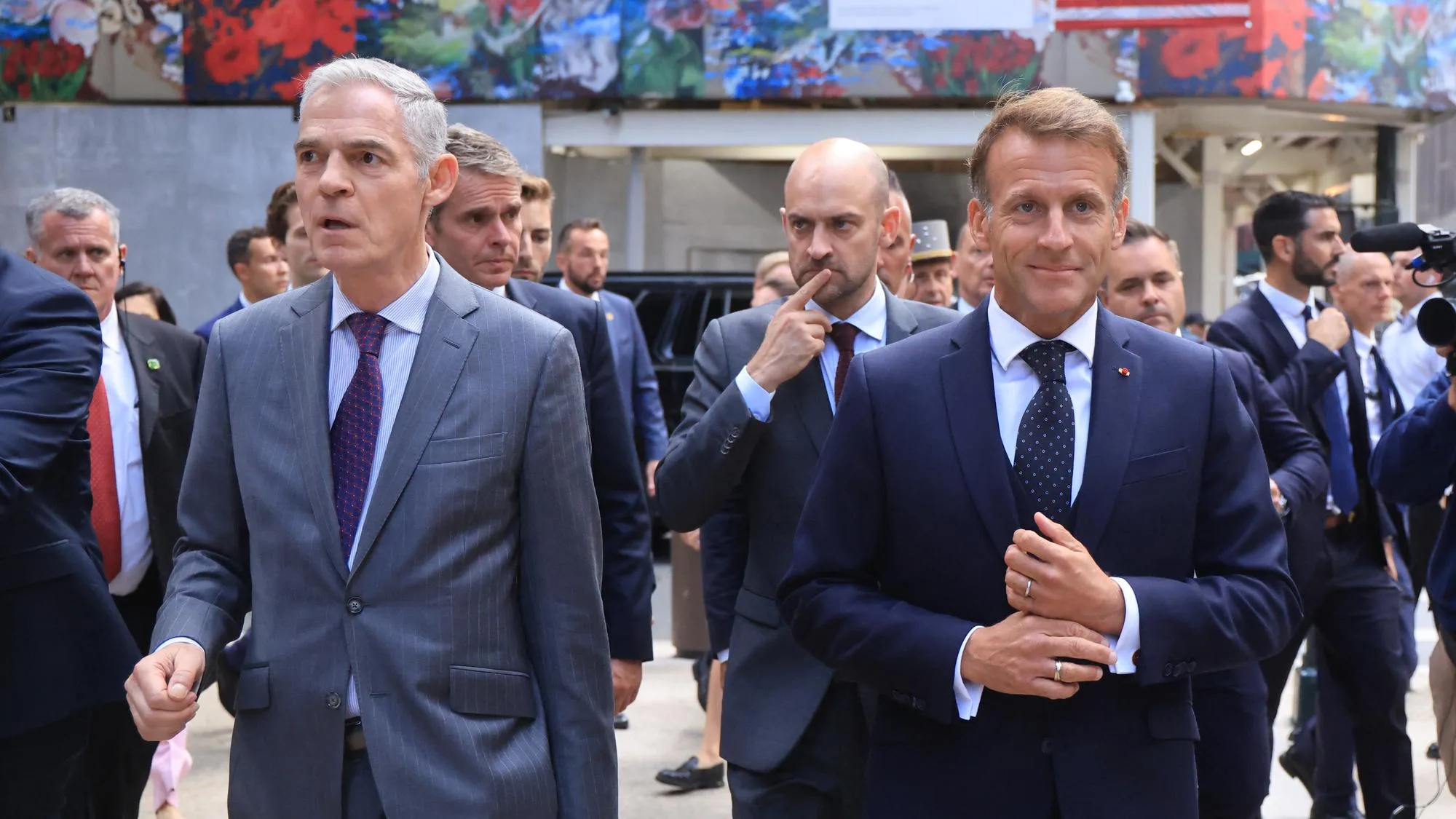EMMANUEL MACRON SALUE UNE RENCONTRE « TRÈS CONSTRUCTIVE » AVEC DONALD TRUMP SUR CES SUJETS BRÛLANTS