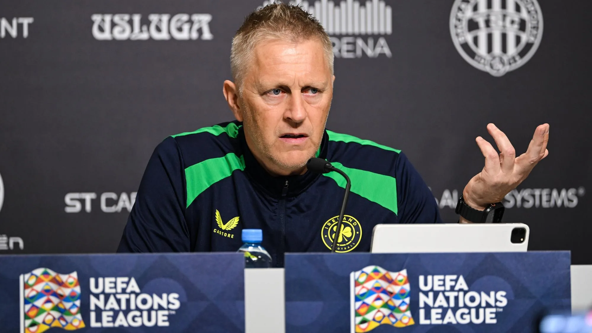 AVANT IRLANDE-ISRAËL, LA CONFÉRENCE DE PRESSE CONFIRME LE CLIMAT DE TENSION MAXIMALE AUTOUR DU MATCH