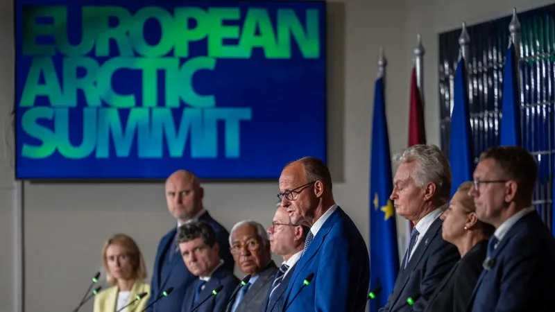 DEPUIS LA FINLANDE, DOUZE PAYS APPELLENT L’UE À RENFORCER SA PRÉSENCE DANS L’ARCTIQUE FACE À LA MENACE RUSSE