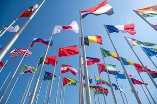 QUIZ. SAUREZ-VOUS RECONNAÎTRE CES DRAPEAUX VRAIMENT INSOLITES ?