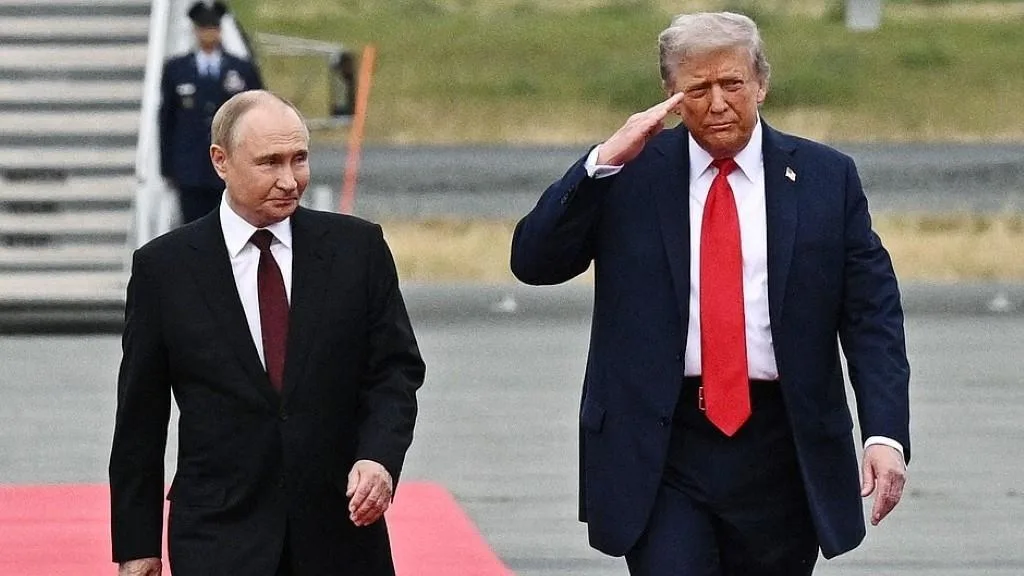 TRUMP VA PARLER DES SOUPÇONS DE PESTE AVEC POUTINE, L’OMS APPELLE MOSCOU À LA TRANSPARENCE