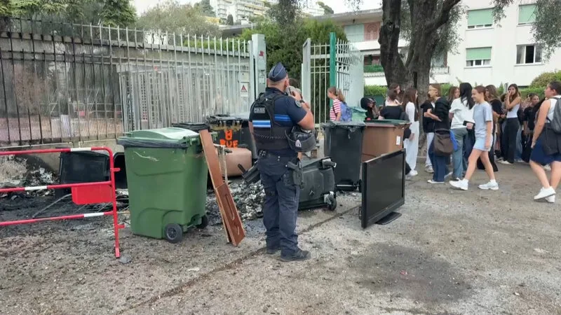 COLÈRE DES LYCÉENS: L’ENSEIGNEMENT DE 28 ÉTABLISSEMENTS SERA EN DISTANCIEL DANS LES ALPES-MARITIMES, LUNDI