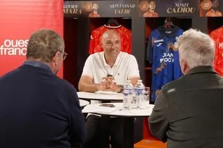 ENTRETIEN. « ENTRAÎNEUR, C’EST UN MÉTIER À DEVENIR SCHIZOPHRÈNE » : ALEXANDRE DUJEUX SE CONFIE À NOS LECTEURS