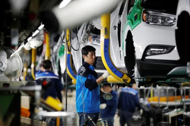 EN GAGNANT LES USINES SUD-CORÉENNES, L’IA BOULEVERSE L’EMPLOI INDUSTRIEL