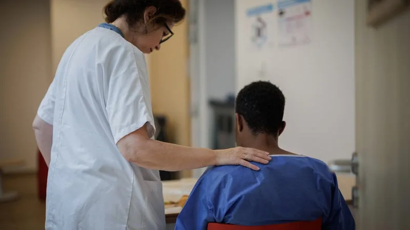 LES PSYCHIATRES DU SECTEUR PUBLIC APPELLENT À LA GRÈVE POUR DÉNONCER LA « CRISE PROFONDE » DU SECTEUR QUI « S’AGGRAVE
