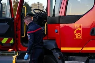 FACE À LA COLÈRE DES POMPIERS, LAURENT NUÑEZ PROMET UN MILLIARD D’EUROS SUPPLÉMENTAIRE SUR CINQ ANS