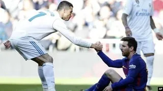 MESSI ET RONALDO, RIVAUX JUSQU’À LEUR FIN DE CARRIÈRE : STATISTIQUES, PALMARÈS… QUI EST VRAIMENT LE « GOAT » ?