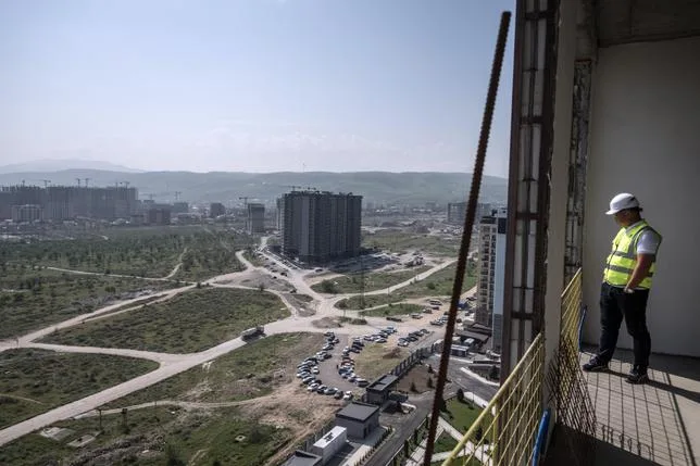 LE BOOM ÉCONOMIQUE DU KIRGHIZISTAN, ALLIÉ DE MOSCOU, SUR FOND DE GUERRE EN UKRAINE
