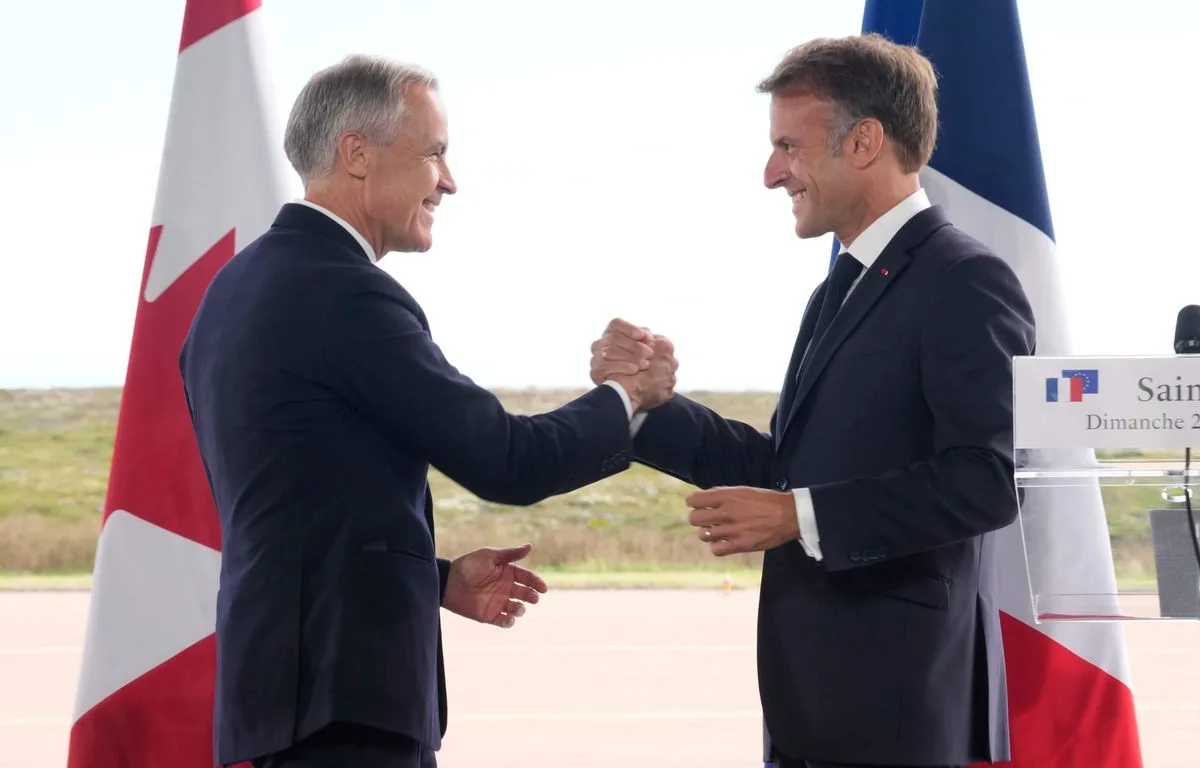 INDÉPENDANCE, « LIENS À RESSERRER », IA… DE QUOI ONT PARLÉ EMMANUEL MACRON ET MARK CARNEY ?