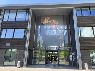 EN IMAGES. AVANT LE BLOCUS ET L’INCENDIE, MANDELA ÉTAIT POURTANT UN DES LYCÉES LES PLUS RÉCENTS ET NOVATEURS DE NANTES