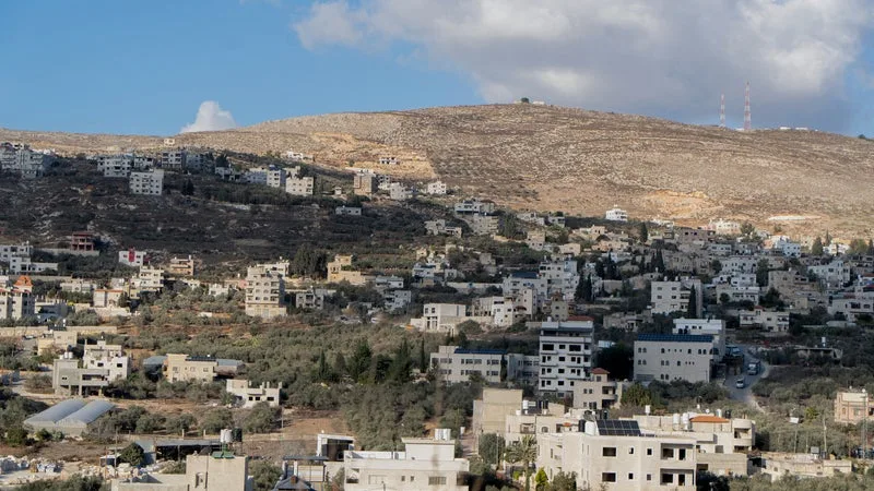 500 EX-DIPLOMATES, DONT DOMINIQUE DE VILLEPIN ET ALAIN JUPPÉ, APPELLENT L’UNION EUROPÉENNE À « AGIR » FACE À LA COLONISATION ISRAÉLIENNE EN CISJORDANIE