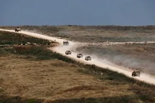 « 50 H SANS EAU NI NOURRITURE » : UN PILOTE AMÉRICAIN RACONTE SON SAUVETAGE APRÈS S’ÊTRE ÉCRASÉ DANS LE DÉSERT IRANIEN