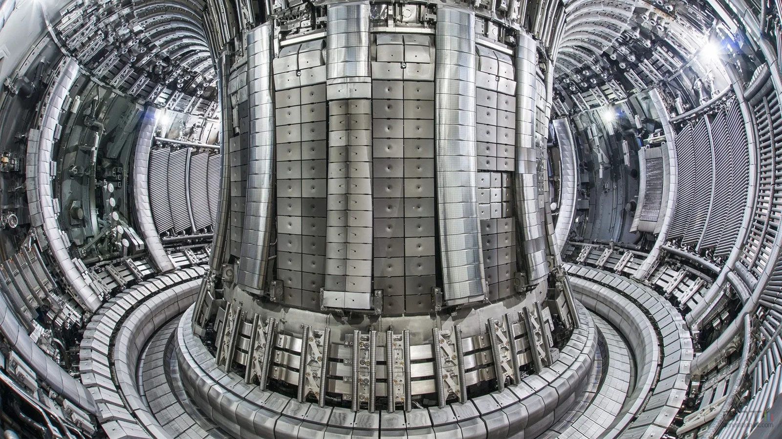 FUSION NUCLÉAIRE : LE SOLEIL ARTIFICIEL CHINOIS BEST ENTRE DANS SA PHASE D’ASSEMBLAGE CRITIQUE