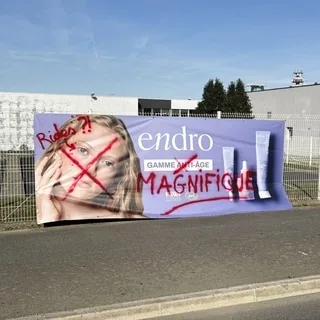 COMMENT CETTE ENTREPRISE BRETONNE DE COSMÉTIQUES A BERNÉ SES CLIENTS À TRAVERS UNE CAMPAGNE DE COMMUNICATION