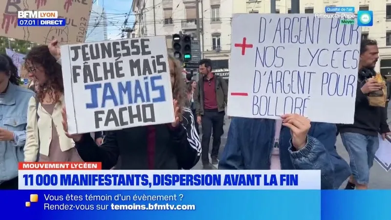 11.000 PERSONNES ONT MANIFESTÉ À LYON CE MARDI EN MARGE DE LA MOBILISATION LYCÉENNE