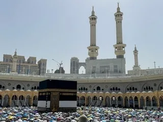 ALERTE AÉRIENNE, DRONE… CE QUE L’ON SAIT DE L’ATTAQUE CONTRE LA MECQUE, IMPUTÉE AUX HOUTHISTES PAR L’ARABIE SAOUDITE