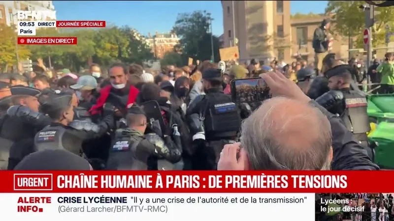 COLÈRE LYCÉENNE: PREMIÈRES TENSIONS SUR LE COURS DE VINCENNES