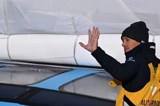 ROUTE DU RHUM. « JE DOIS RENONCER » : THOMAS RUYANT, TENANT DU TITRE EN IMOCA, NE SERA PAS AU DÉPART À SAINT-MALO