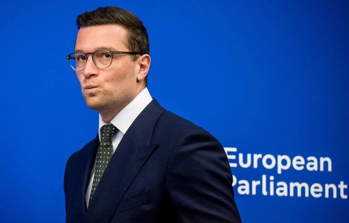 LE PARLEMENT EUROPÉEN A-T-IL VOTÉ UNE MESURE POUR FAIRE AUGMENTER LE PRIX DU CARBURANT ? PRUDENCE