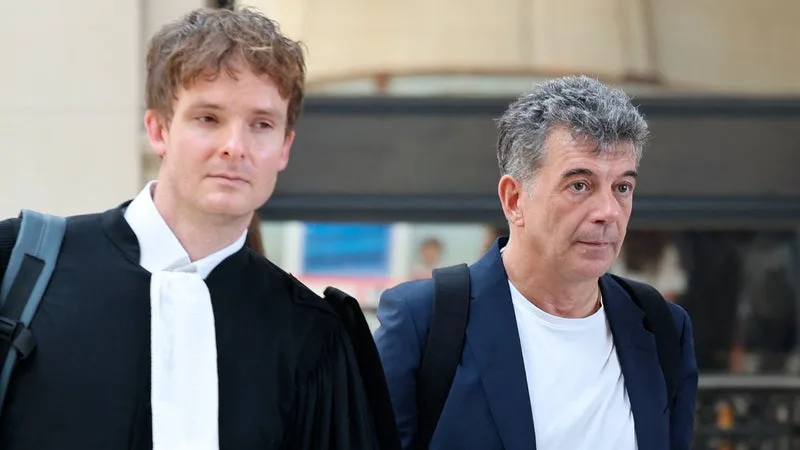 STÉPHANE PLAZA CONDAMNÉ À 18 MOIS DE PRISON AVEC SURSIS EN APPEL POUR DES VIOLENCES SUR DEUX EX-COMPAGNES