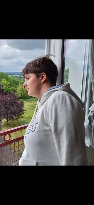 TÉMOIGNAGE. « QUE SA MORT NE SOIT PAS PASSÉE SOUS SILENCE » : SA FILLE DE 19 ANS S’EST SUICIDÉE À LA PRISON DE RENNES