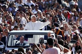 ENTRETIEN. QUI SONT LES CATHOLIQUES FRANÇAIS ? « UN NOYAU DE CONVAINCUS, UNE MINORITÉ TRÈS MILITANTE »