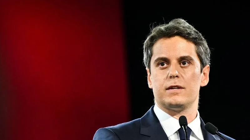 IL VEUT DES « ÉTATS-UNIS D’EUROPE » POUR EN FAIRE LA « 1ERE PUISSANCE MONDIALE »: GABRIEL ATTAL PROPOSE DE CRÉER UNE « ÉCONOMIE UNIQUE » POUR LUTTER CONTRE ÉTATS-UNIS ET CHINE