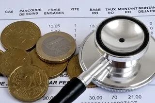 EN CAS D’HOSPITALISATION, QUELS FRAIS NE SONT PAS REMBOURSÉS PAR L’ASSURANCE MALADIE ?