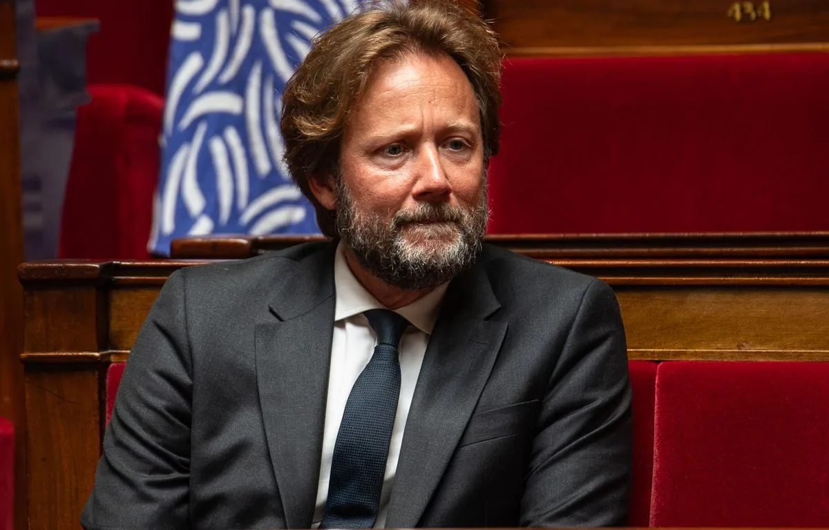 BUDGET 2027 : LE PS APPELLE LECORNU À REVOIR SA COPIE « SANS DÉLAIS » S’IL VEUT SE PASSER DU 49.3 (OU ÉVITER LA CENSURE)