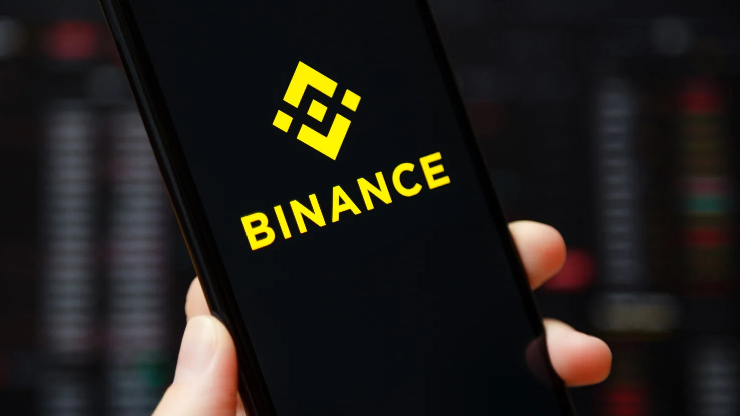 BINANCE : CHRISTINA LAGARDE AURAIT PESÉ POUR BLOQUER L’OBTENTION DE LA LICENCE MICA