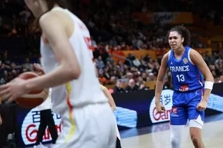 BASKET. LA FRANÇAISE JANELLE SALAÜN ENCORE RÉCOMPENSÉE ET ÉLUE MEILLEURE 6E JOUEUSE DE LA SAISON EN WNBA